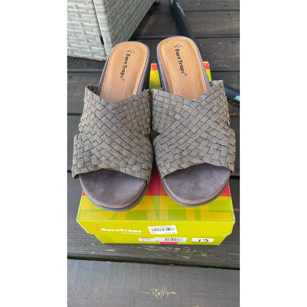 BareTraps Ellsa Bronze Woven‎ Wedge Sandals Womens 8 Metallic Slip On Mules
